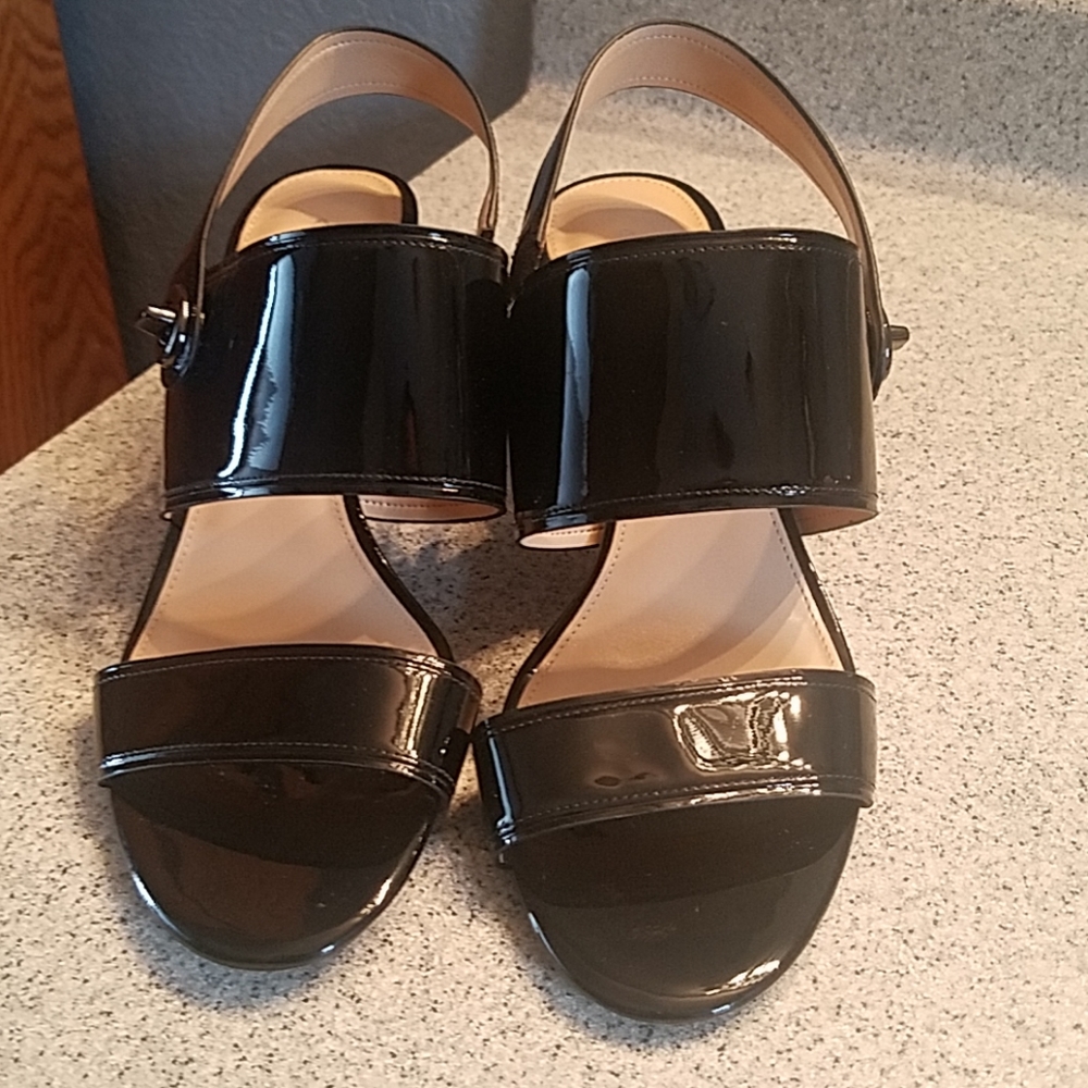 ⚜️ Coach - Heeled Sandal